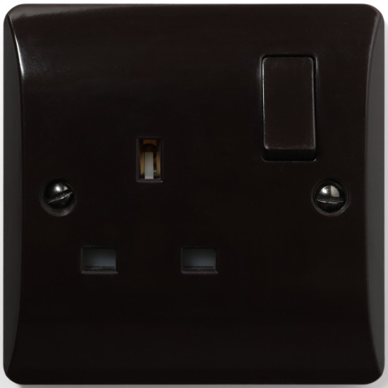 Single Switched Socket in Brown Bakelite 240V 13Amp Single Switched Socket in Brown Bakelite 240V 13Amp