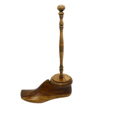Vintage Shoe Last Kitchen Towel or Toilet Roll Holder Vintage Shoe Last Kitchen Towel or Toilet Roll Holder