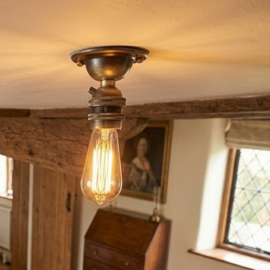 B22 Solid Brass Batten Lampholder in Hand-Antiqued Finish